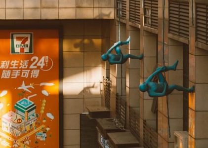 What Happens to My Debts When a Chinese Company Is Dissolved or Goes Bankrupt?
