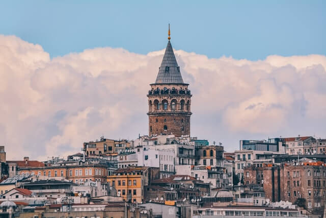 Turkija | Kurie teismai paprastai turi jurisdikciją nagrinėti tarptautinius komercinius ginčus? Kiek kartų Turkijoje leidžiama pateikti apeliaciją?