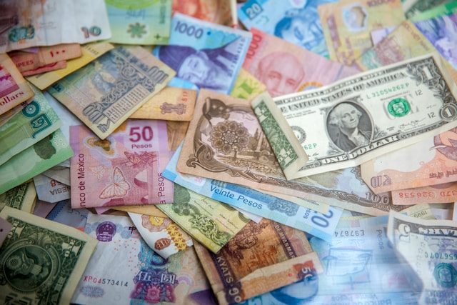 Nawigacja w obliczeniach odsetek za zwłokę w kontaktach z chińskimi dłużnikami w walutach obcych